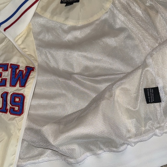 Steve Madden Sporty Y2K New York Bomber Jacket - Picture 9 of 9